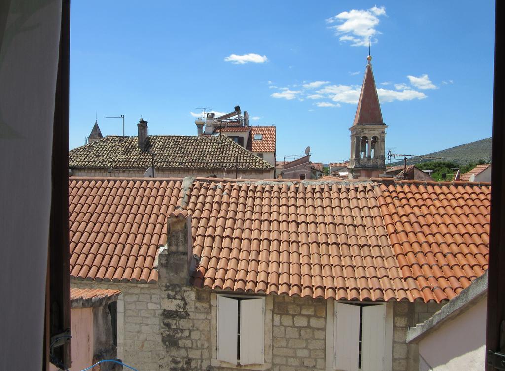 Dobra Apartments Traù Esterno foto