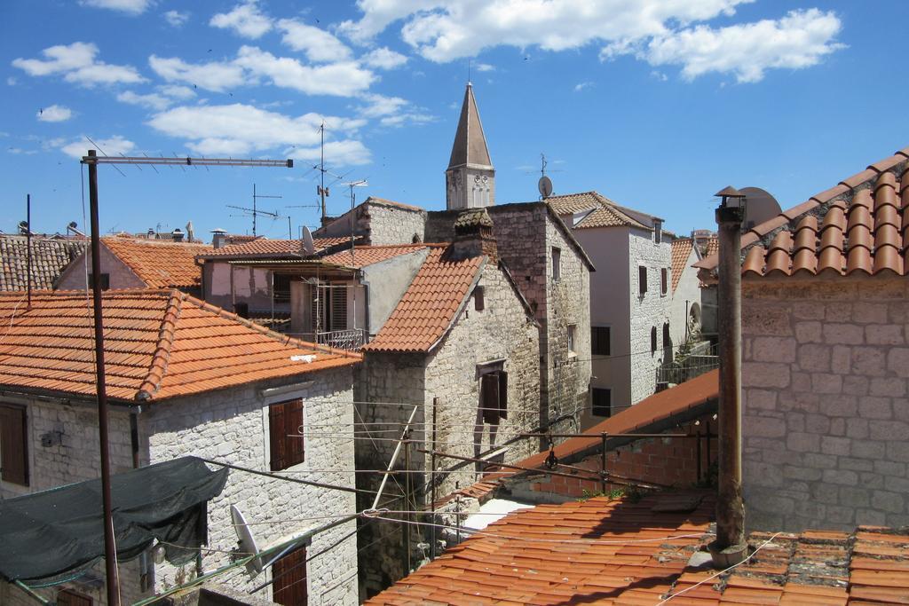 Dobra Apartments Traù Esterno foto